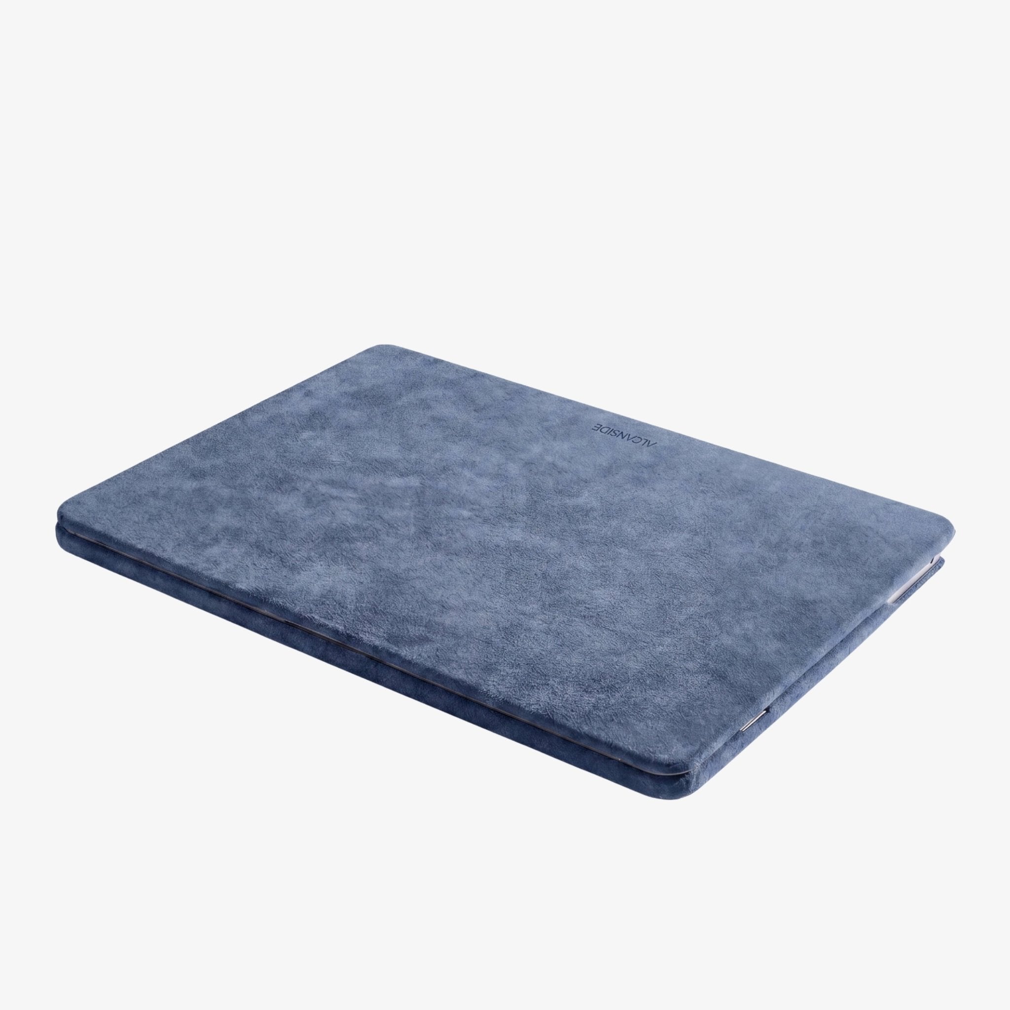 Alcantara MacBook Neo Cover – For 13 inch (2026) – Ocean Blue - Alcanside