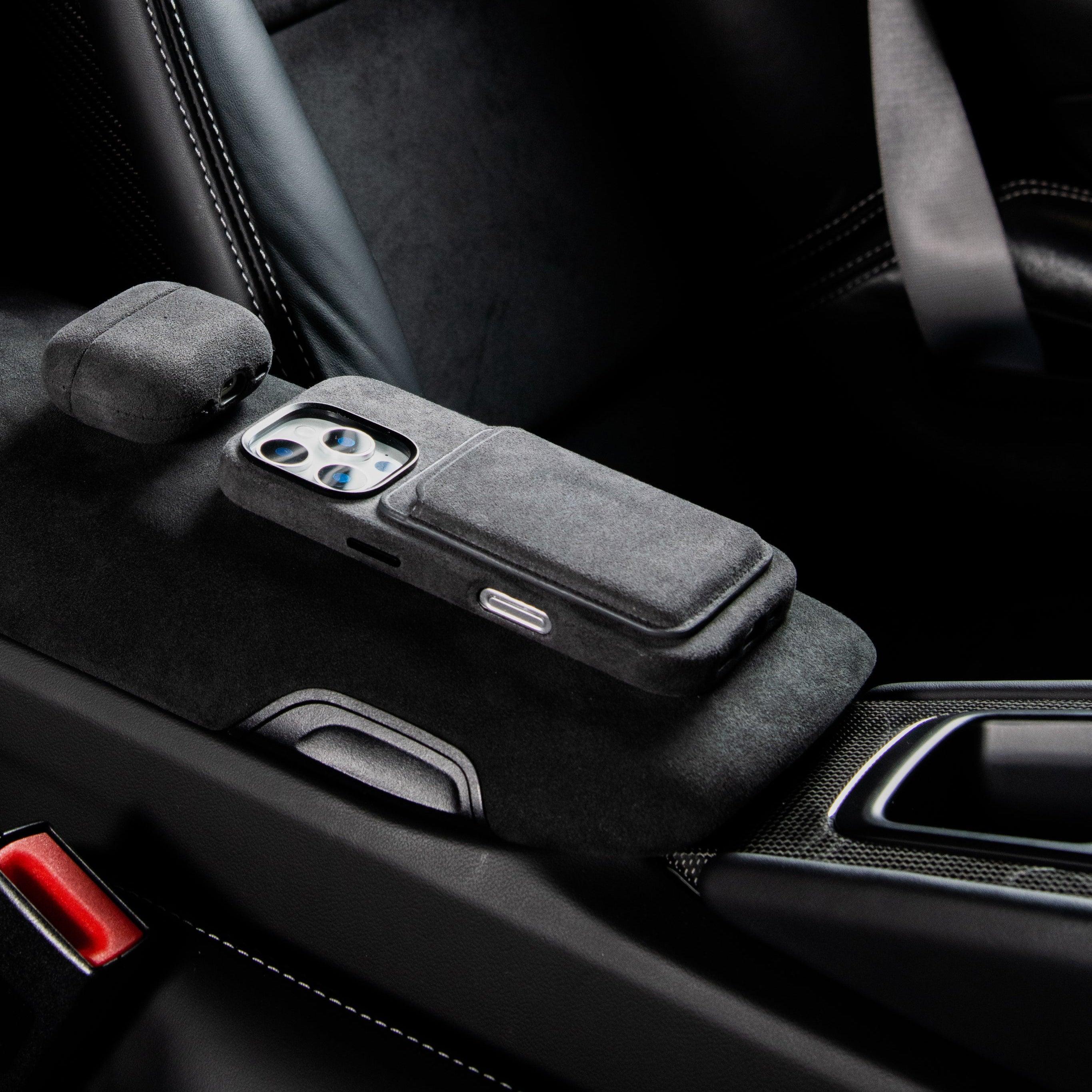 iPhone 16 Pro Max – Alcantara-Hülle – Space Grau