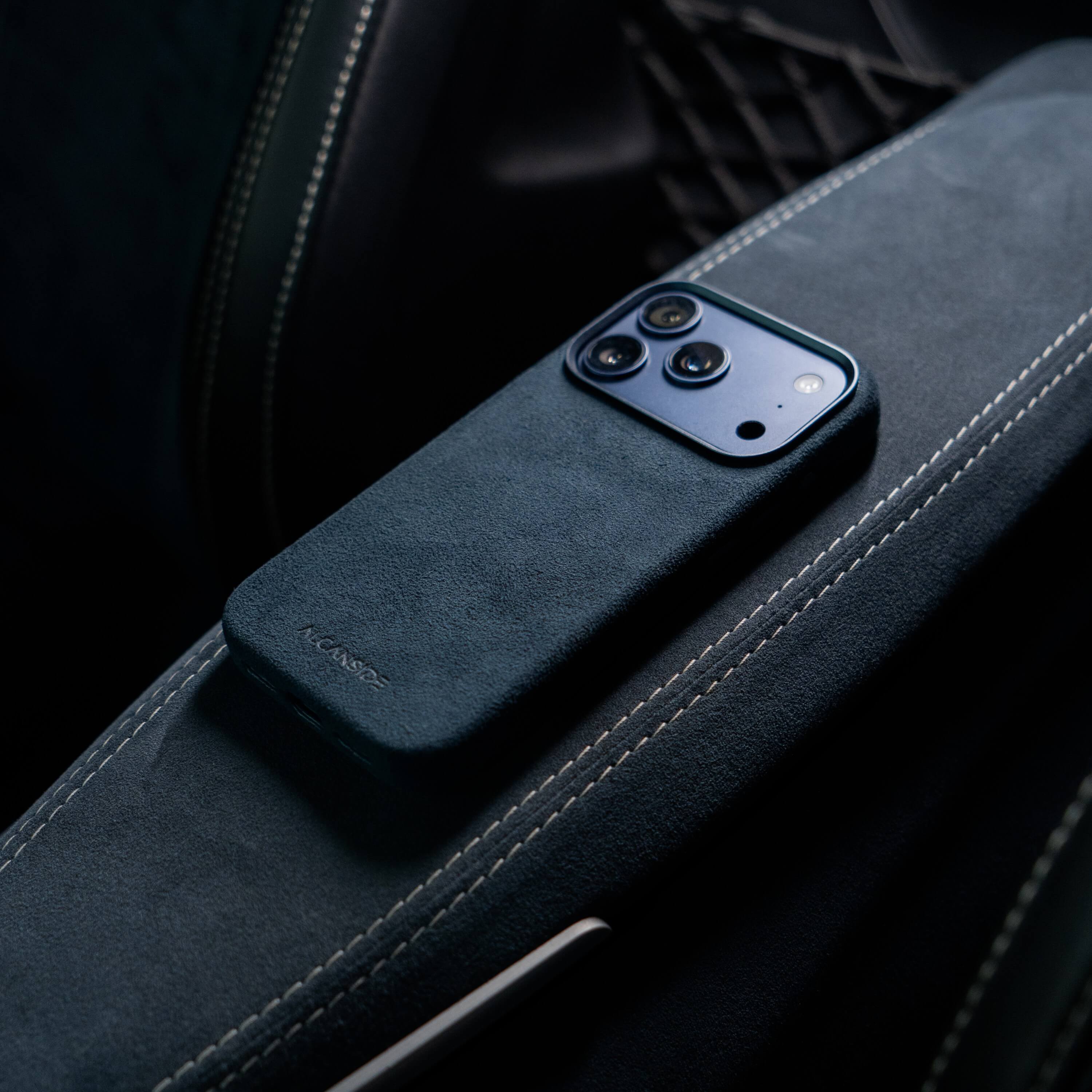iPhone 17 Pro - Alcantara Case - Navy Blue