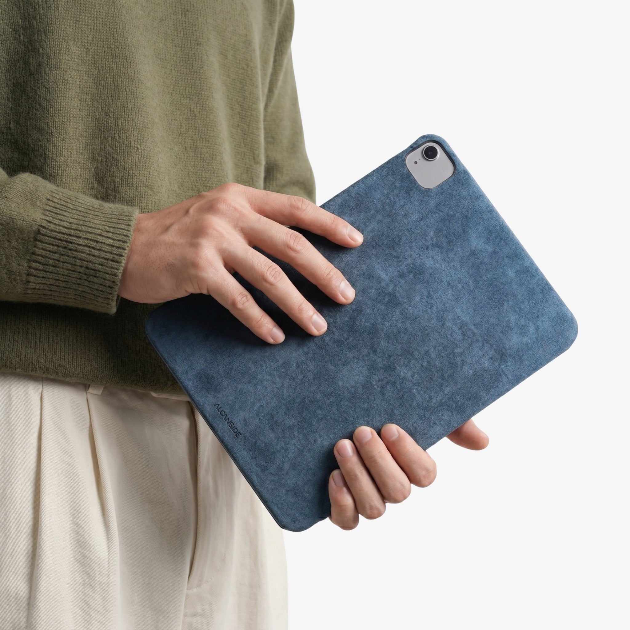 Alcantara iPad Cover - For iPad Air 2026  (13 inch) - Ocean Blue - Alcanside