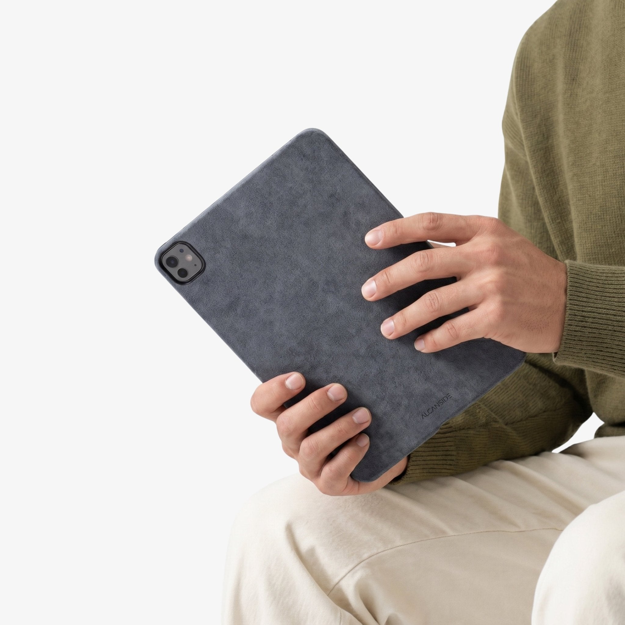 Alcantara iPad Cover - For iPad Pro (13 inch) - Space Grey - Alcanside