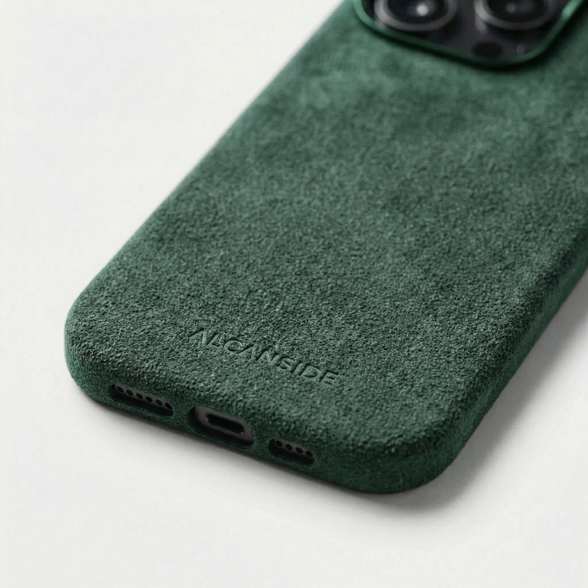 iPhone 16 Pro - Alcantara Case - Midnight Green - Alcanside